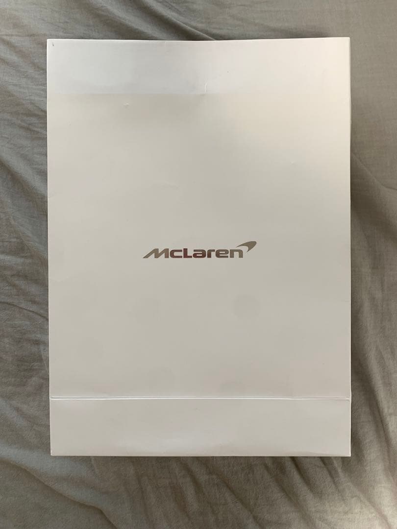 McLaren マクラーレン新車発表会ノベルティ　NOBU日本酒 500ml 青