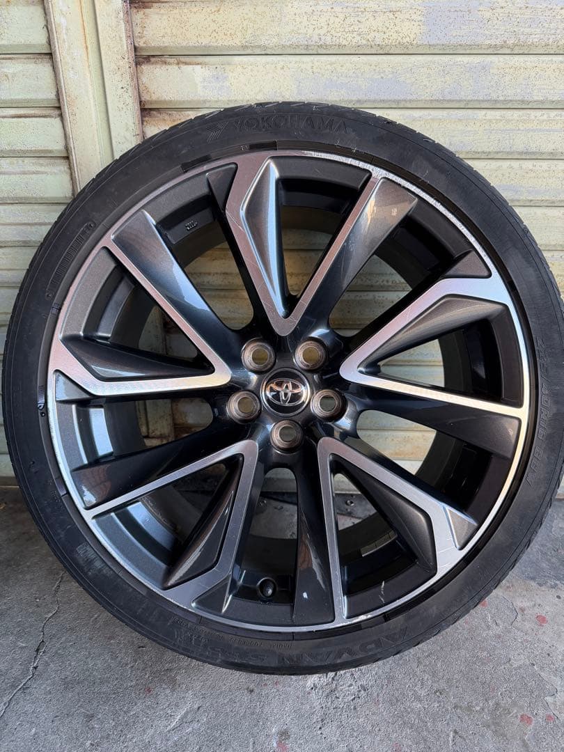 カローラスポーツ 純正 8J +40 100 5H 18インチ　愛知県一宮市