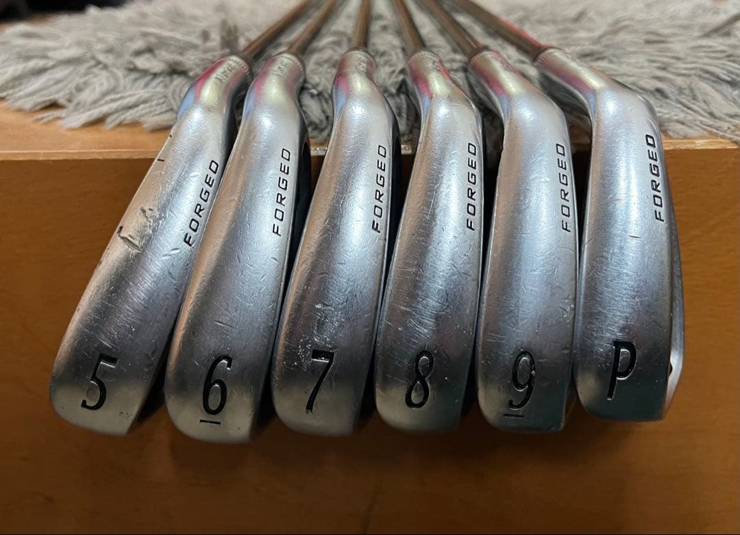 ウィルソンスタッフ FG TOUR F5アイアン6本セット　5-P