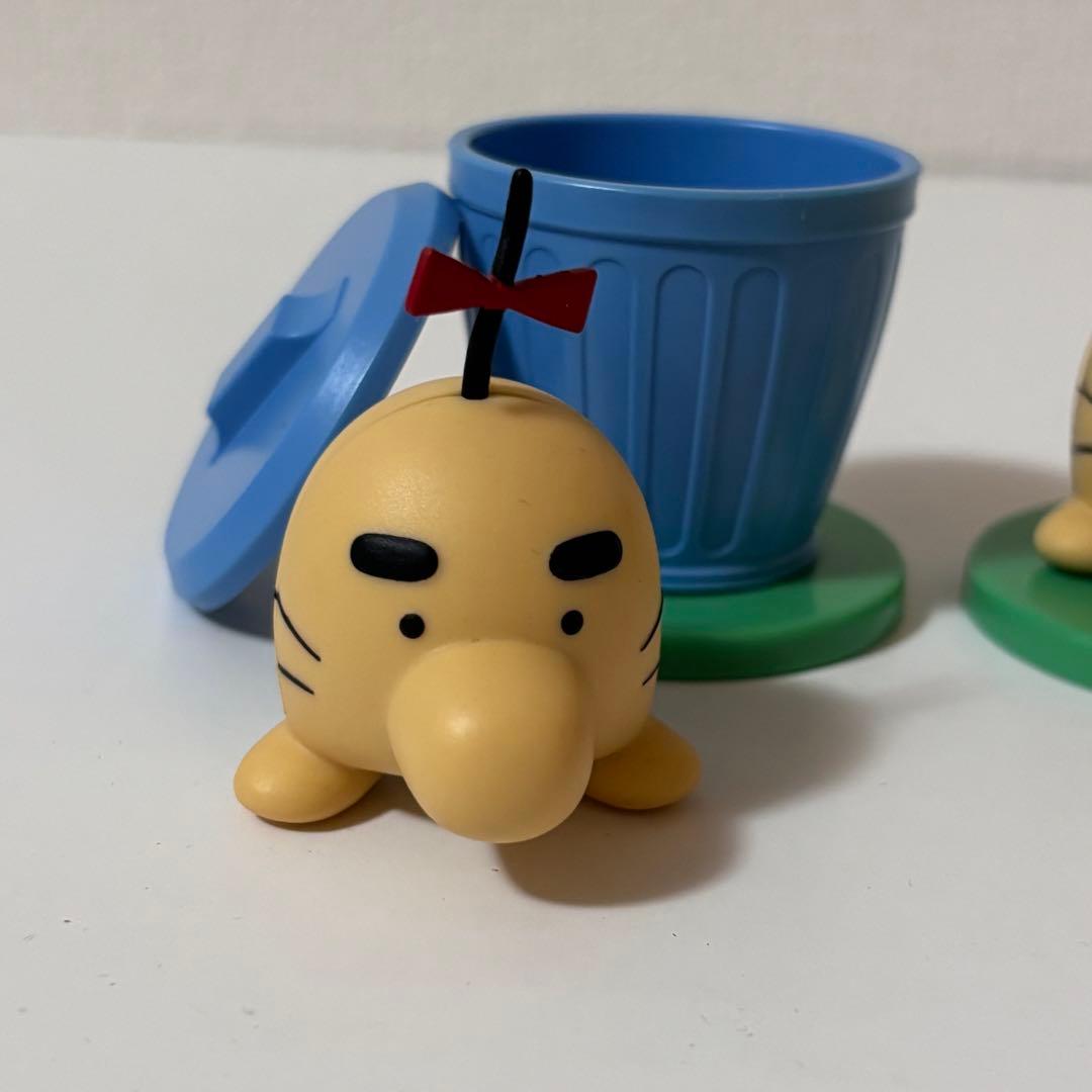 MOTHER2 ミニフィギュアコレクション5　どせいさん　ゴミ箱　足かせ