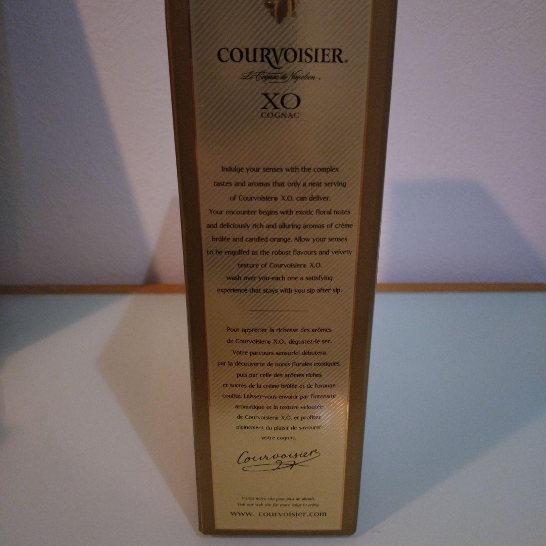 Courvoisier XO Cognac　クルボアジェ コニャック 700ml