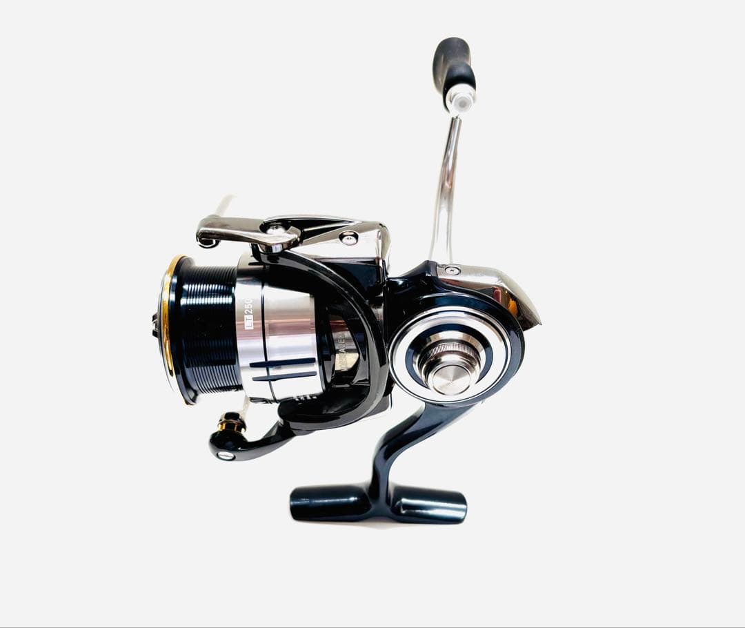 DAIWA CERTATE 2500S スピニングリール