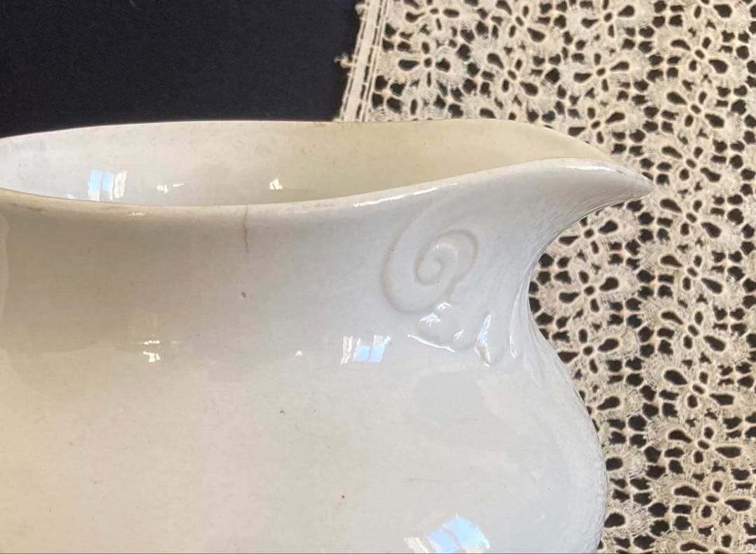 フランスアンティーク ショワジールロワ窯 レリーフ 大きめピッチャー