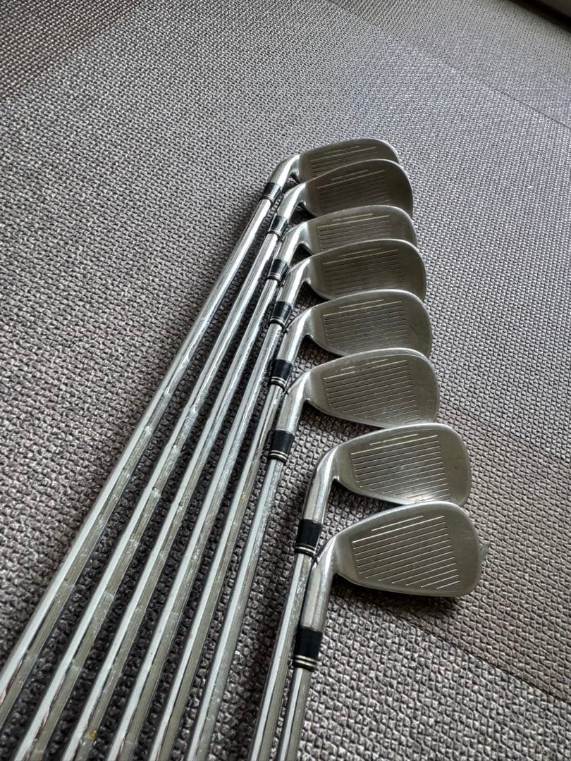 特別ウインターセール　テーラーメイド　アイアンセット8本＋ドライバー付き