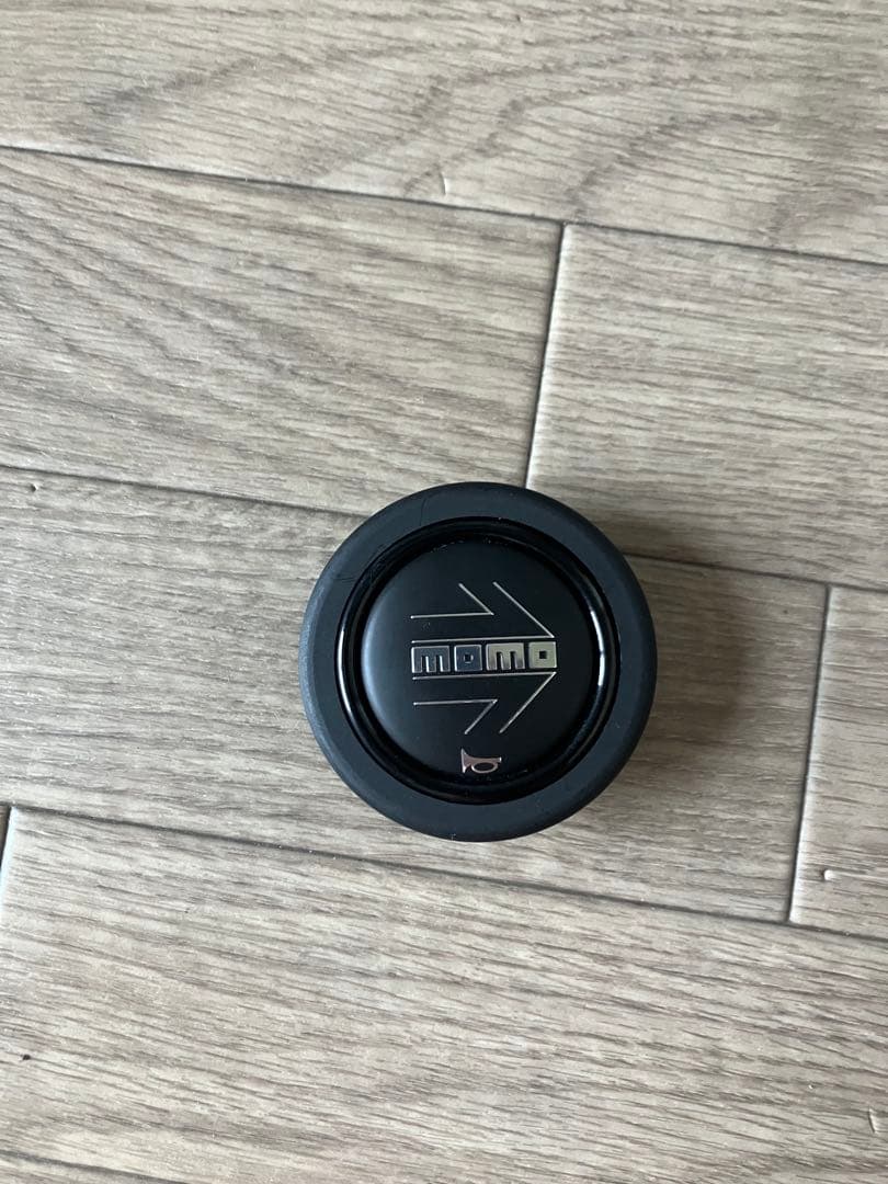 momoステアリング　MOD0.7（BK M-41 ）35パイ（正規品）