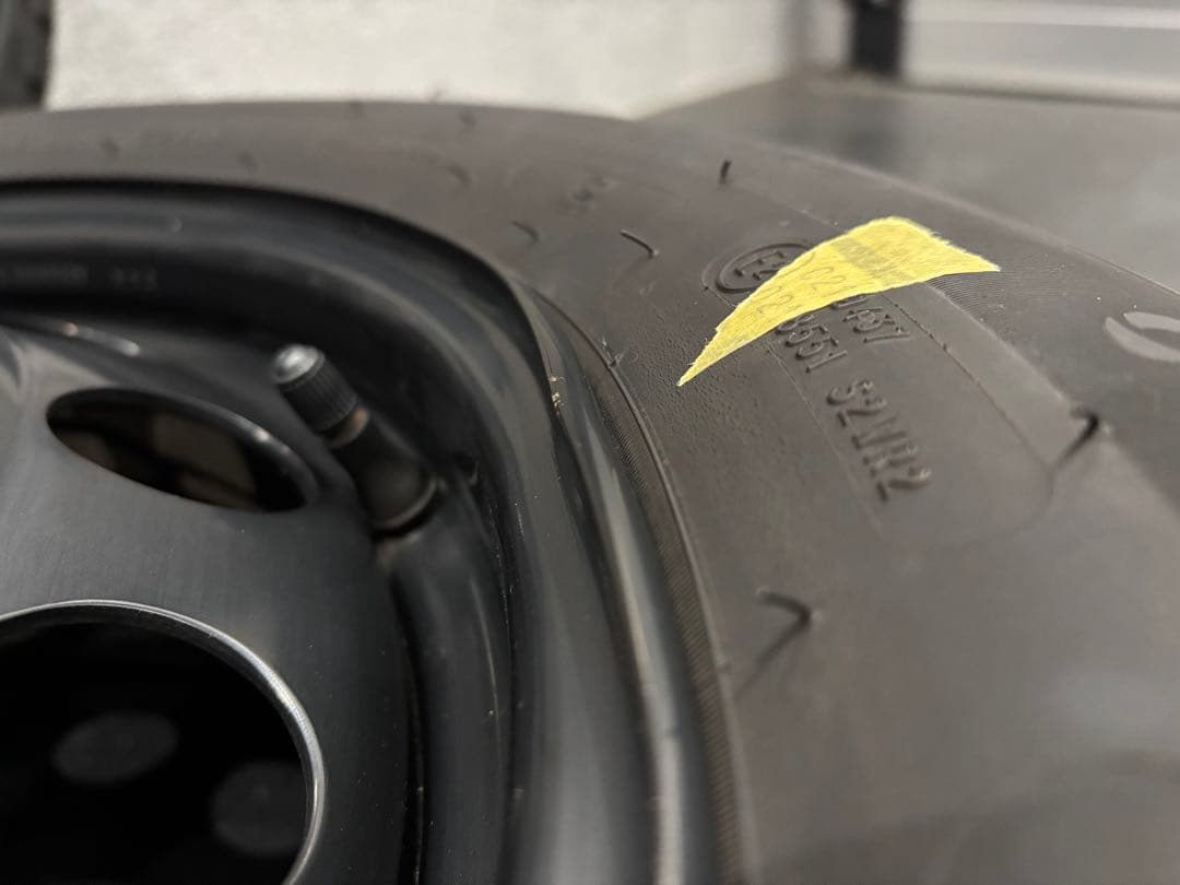 埼玉より【ベルランゴ】純正スチールホイール スタッドレスタイヤセット