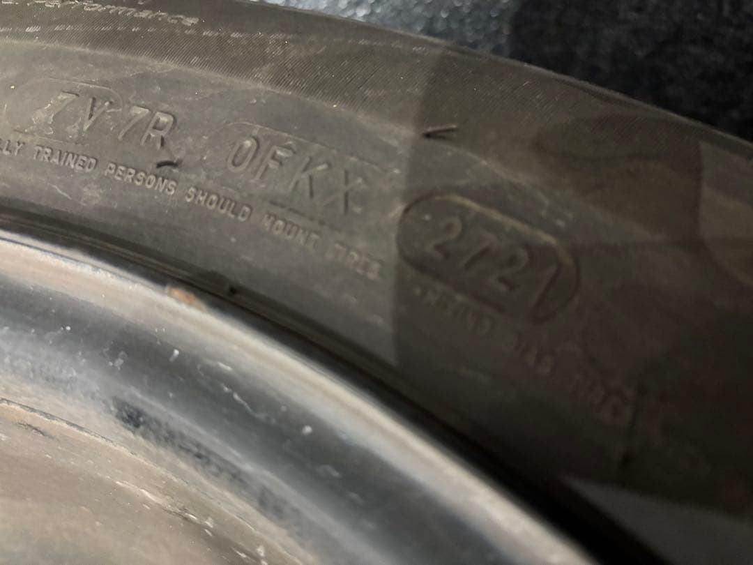 埼玉より【ベルランゴ】純正スチールホイール スタッドレスタイヤセット