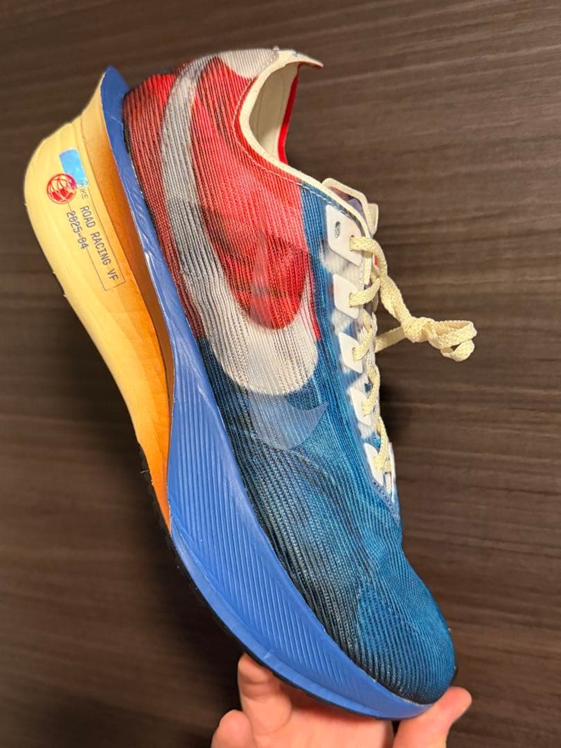 NIKE ヴェイパーフライ4 27cm