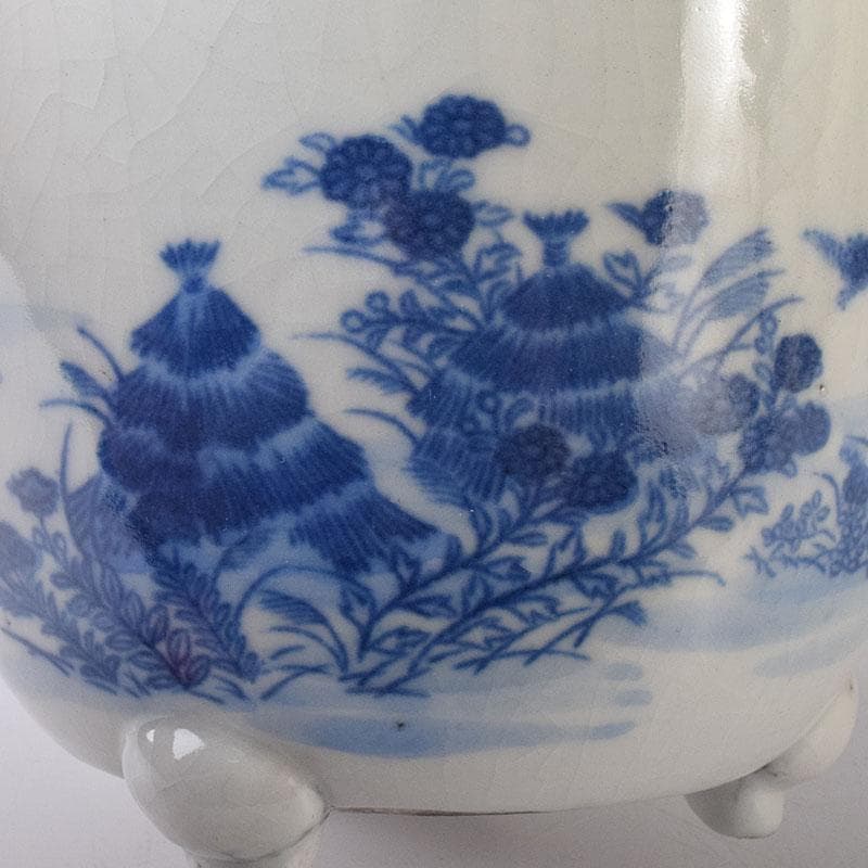 瀬戸焼　古瀬戸　染付秋草文　三つ足香炉　火入れ　V　R7933