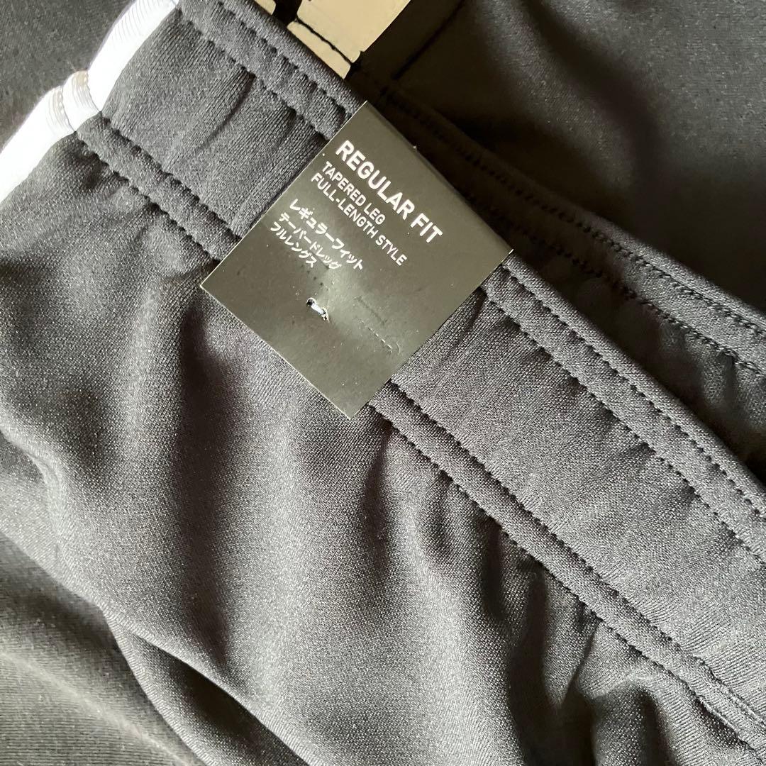 最終価格☪️新品タグ付き　アディダス　黒　ジャージ　セットアップ　上下