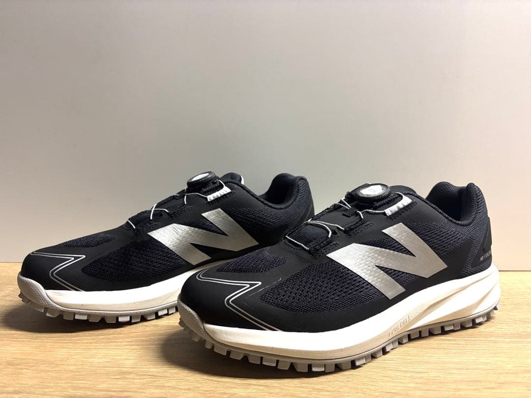 未使用 27.5cm 2E ニューバランスゴルフシューズUGS1001Fブラック