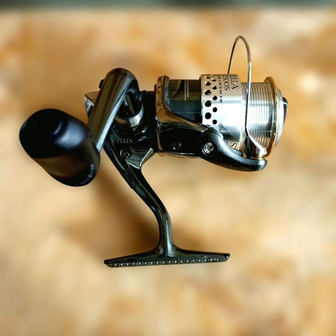 シマノ　01ステラFW2500S