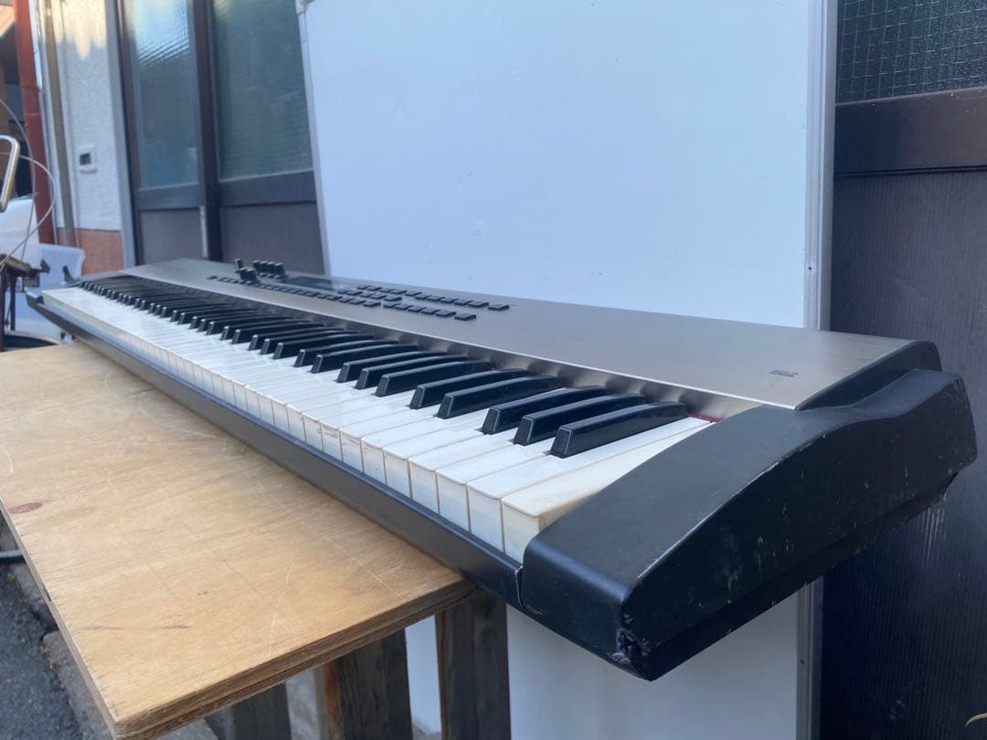 roland rs-9 64voice synthesizer シンセサイザー