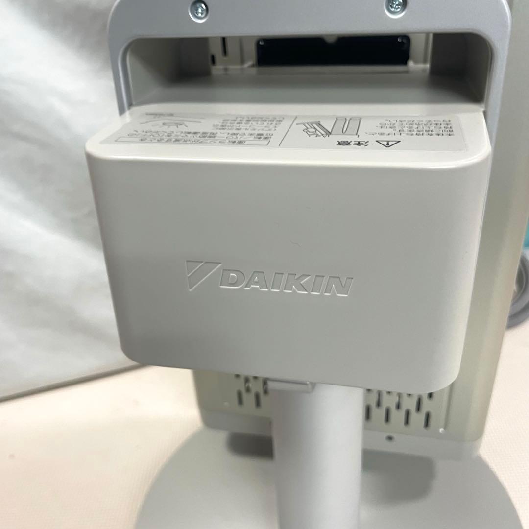 ◯ダイキン シーズヒーター ERFT11VSE6 遠赤外線セラムヒート2