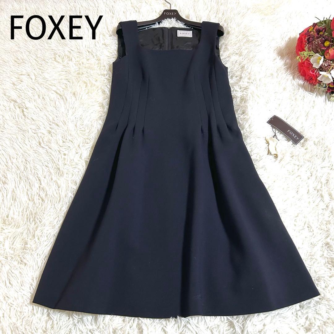 美品✨フォクシー ウール100% クリーニング済み ノースリーブ ワンピース
