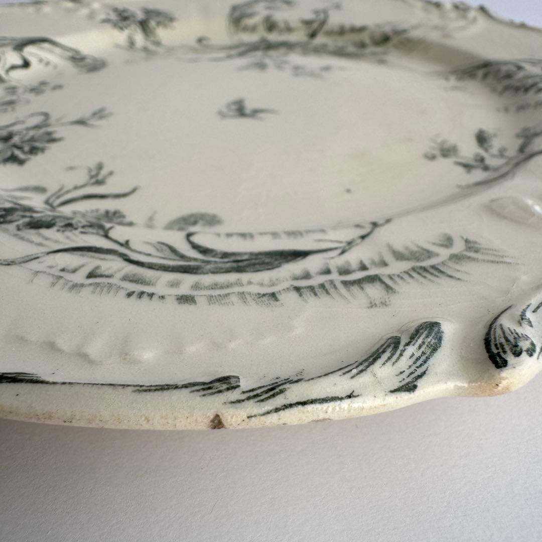 訳あり　フランスアンティーク　Gien ジアン レリーフ　デザートプレート