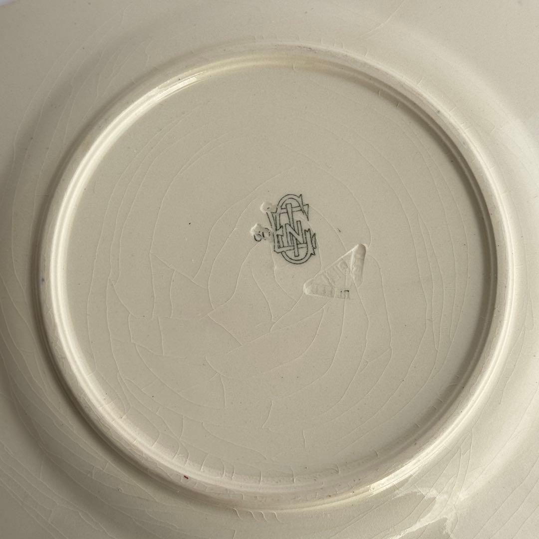 訳あり　フランスアンティーク　Gien ジアン レリーフ　デザートプレート