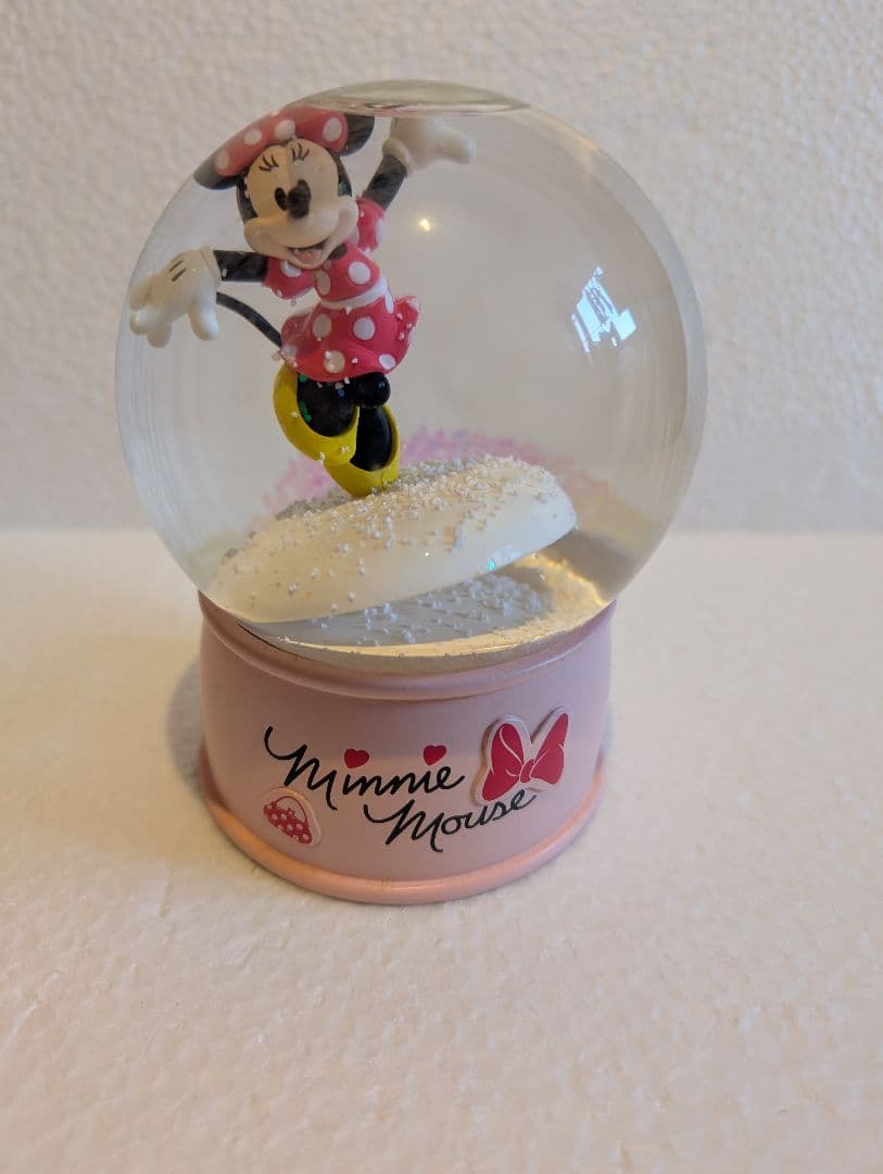 ミニーマウス スノードーム