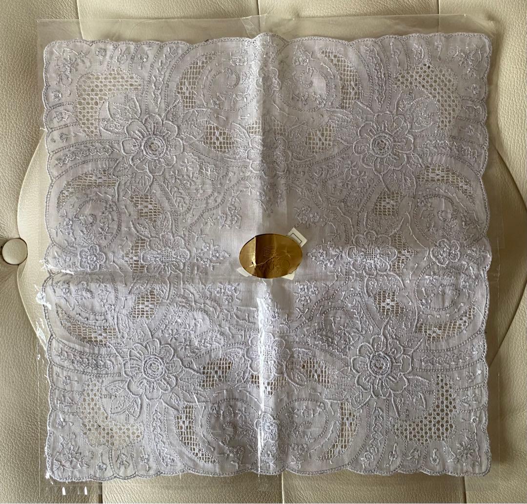 未使用！銀座WAKO スワトウ刺繍 花柄レース ハンカチ