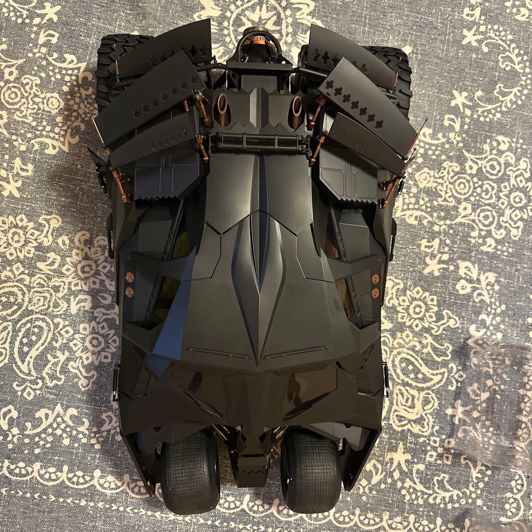 ホットトイズ ダークナイト バットモービル