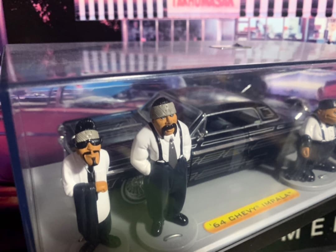 希少‼︎ ホーミーズフィギュアセット　 廃盤64インパラ　1/24スケール‼︎