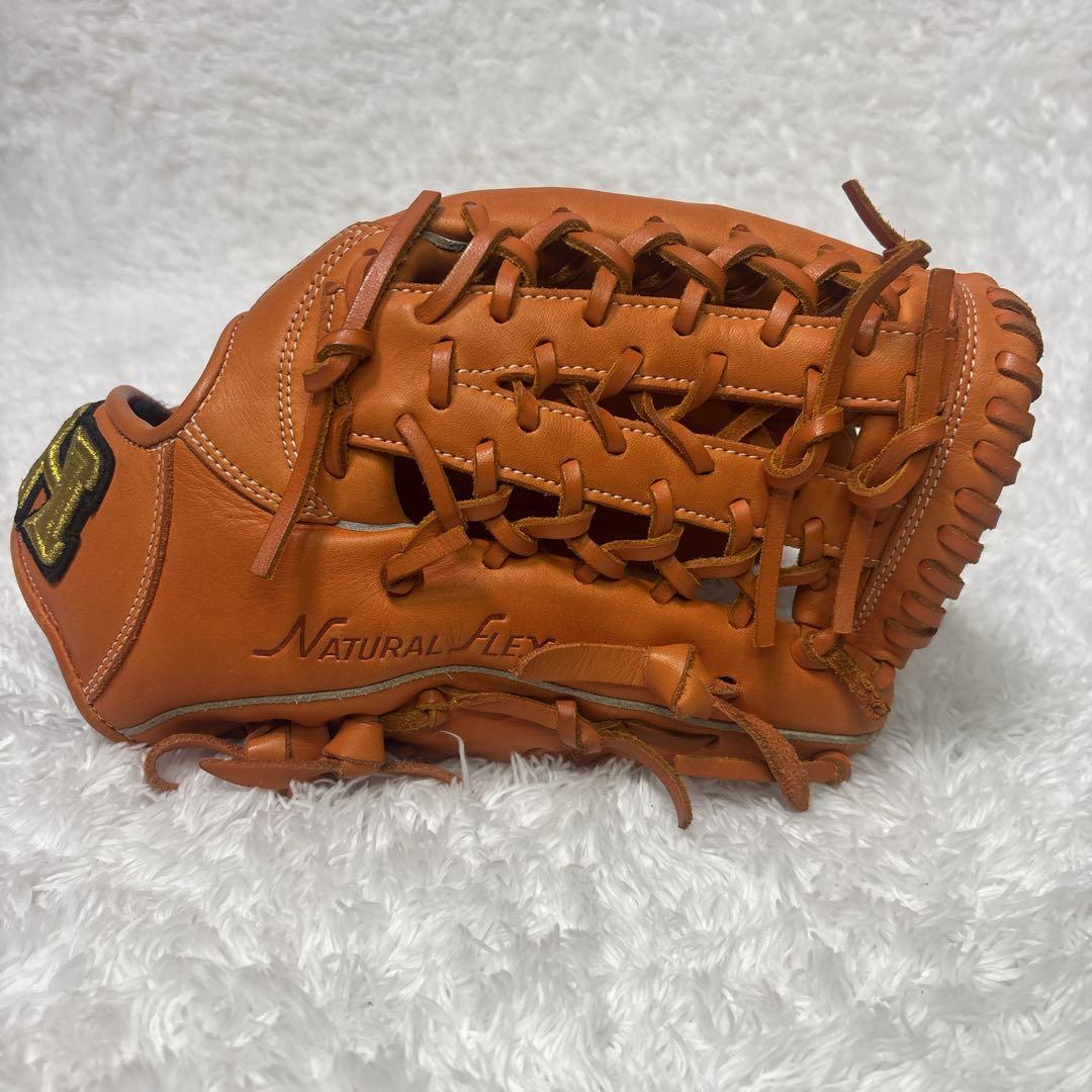 ハイゴールド　軟式グローブ　一般　己極　外野手