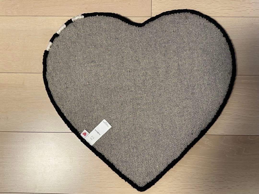 ラグ・カーペット humanmade HEART RUG SMALL
