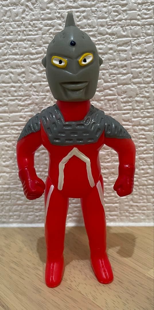 ぶたのはな ソフト焼き玩具 ウルトラセブン ソフビ