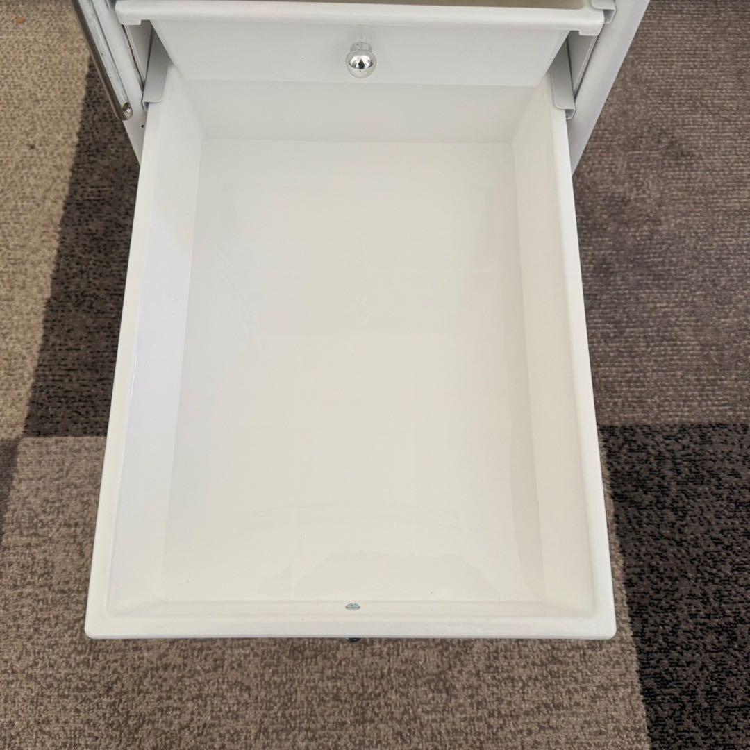 東京23区配送無料✨アイラッシュガレージ　キルティングワゴン　マツエク　ネイル