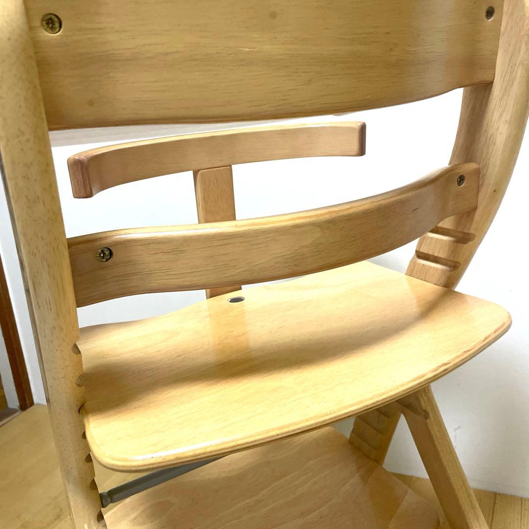 大和屋すくすくチェアスリムプラス　テーブル、ガード付き