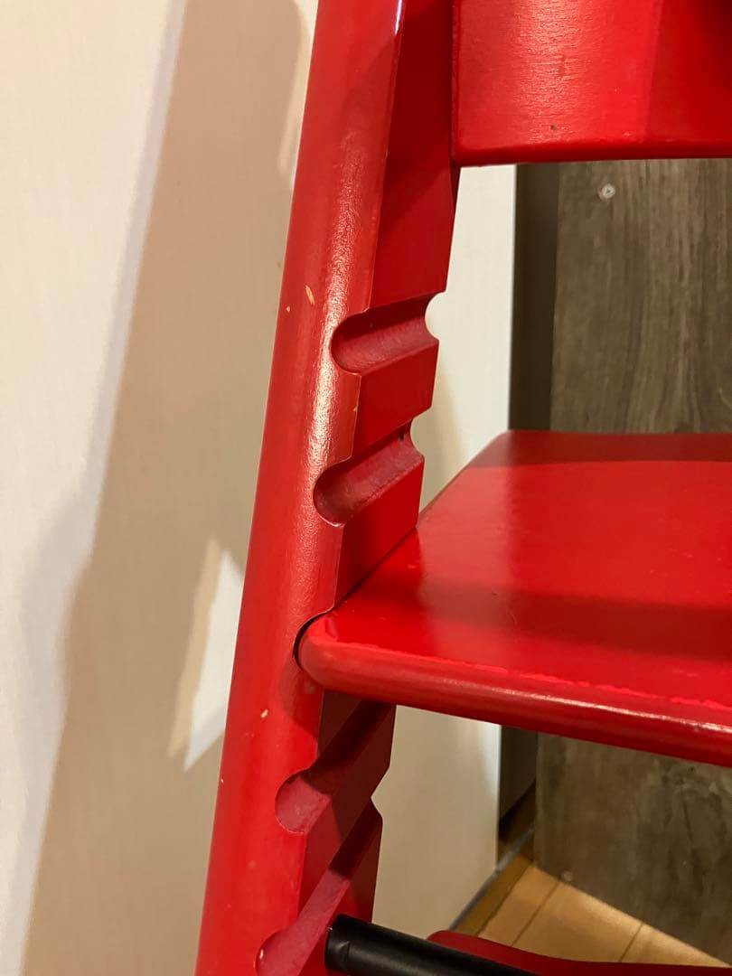 ストッケSTOKKEトリップトラップ　赤　ベビーガードつき