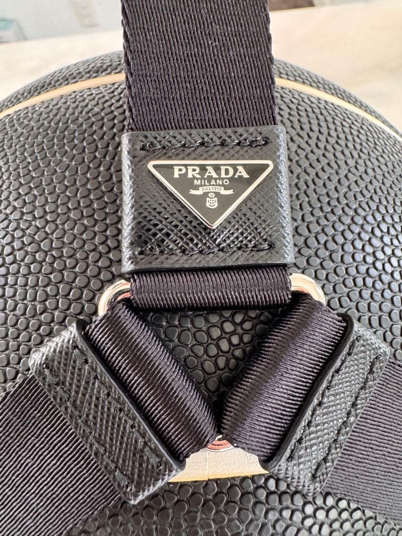 PRADA（プラダ）バスケットボール