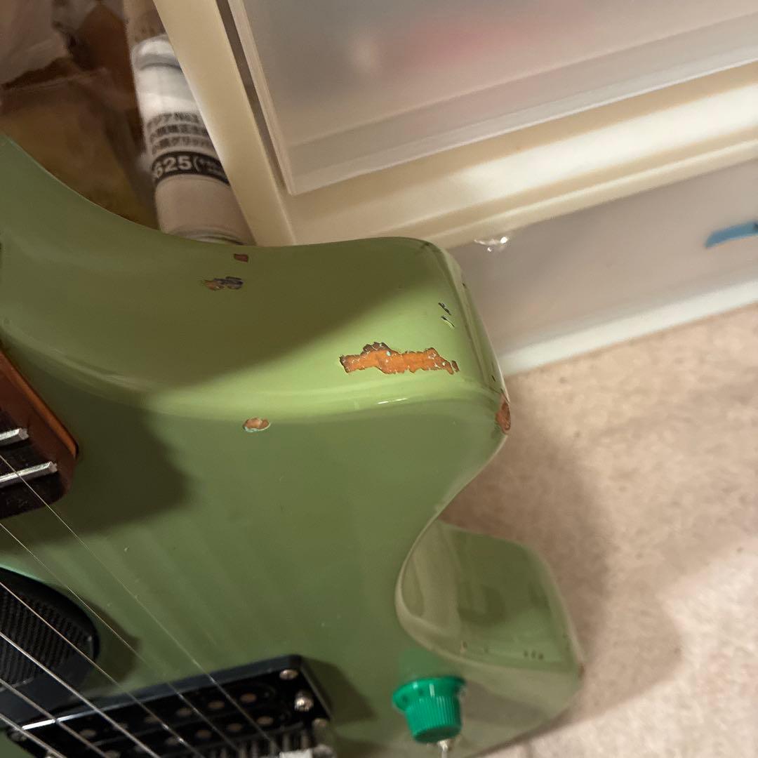 スピーカー内蔵エレキギター グリーン