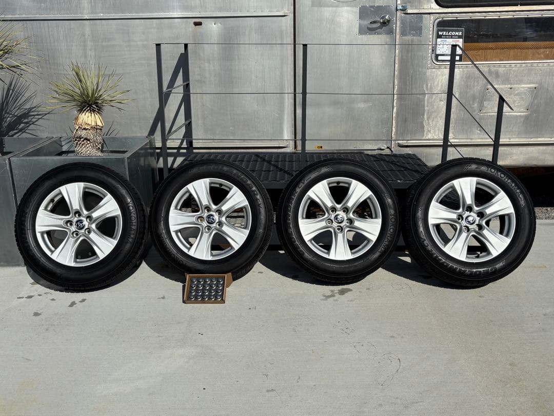 美品　トヨタRav4 純正ホイールタイヤ4本セット