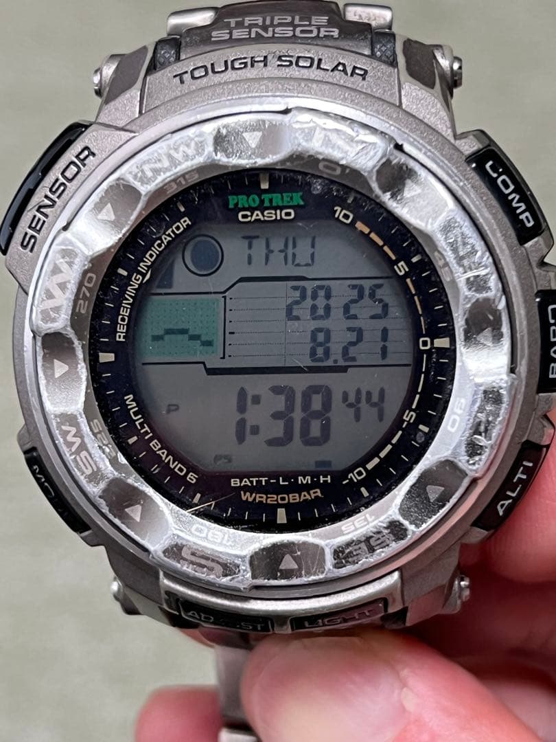 PROTREK PRW-2500t チタン