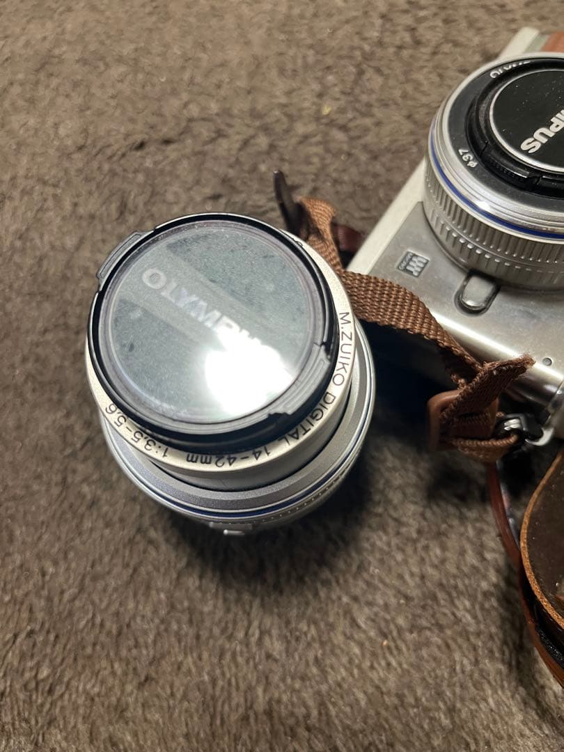 オリンパス ペン E-P2 レンズキット＋パンケーキレンズ