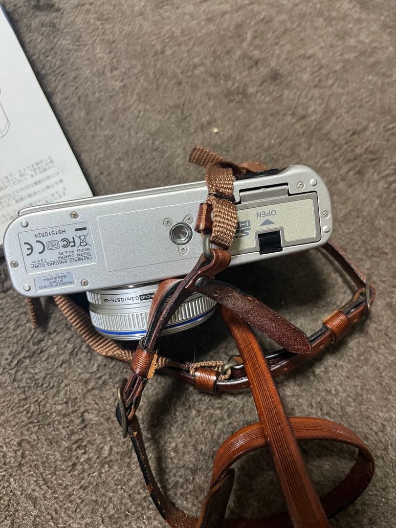 オリンパス ペン E-P2 レンズキット＋パンケーキレンズ