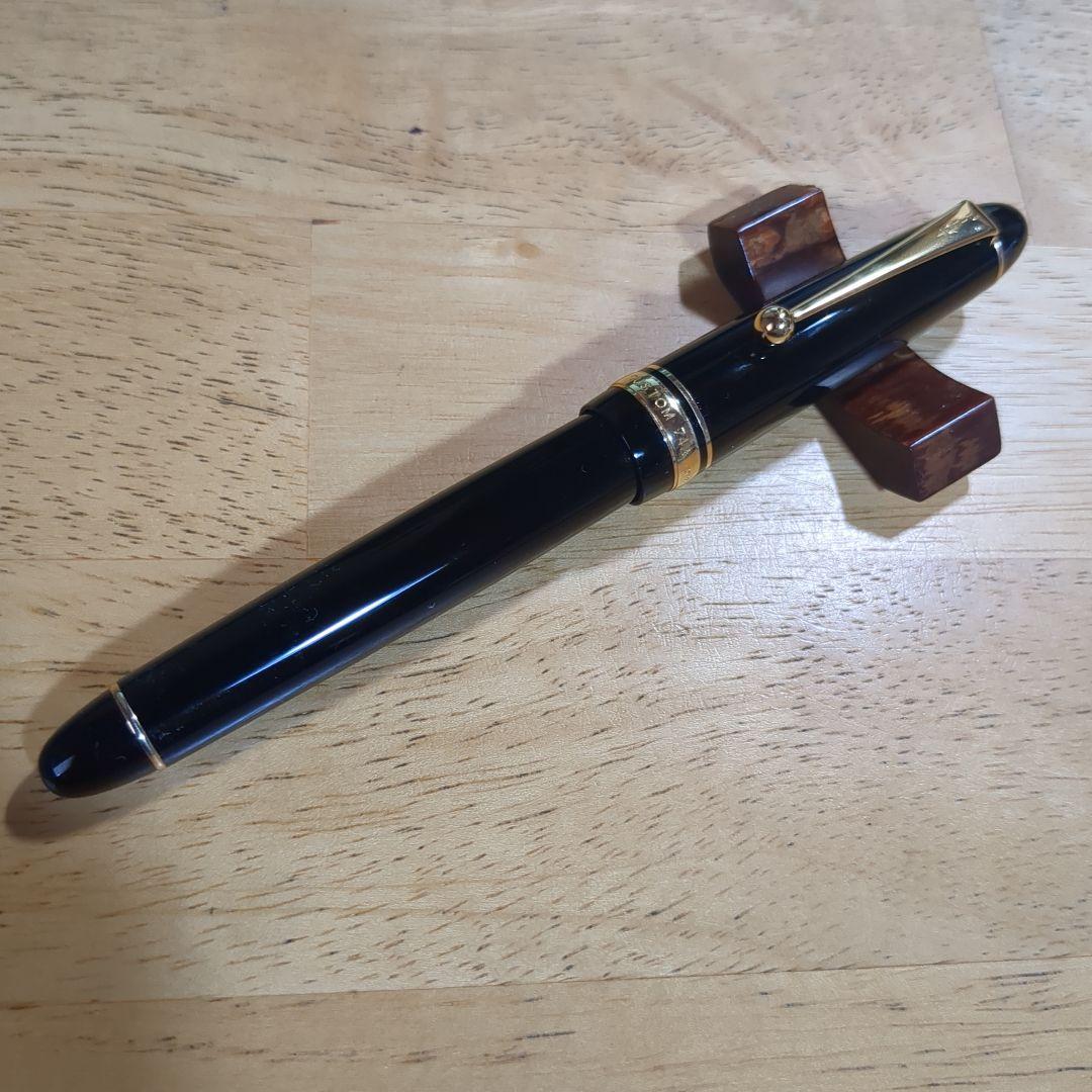 パイロット　カスタム742 フォルカン