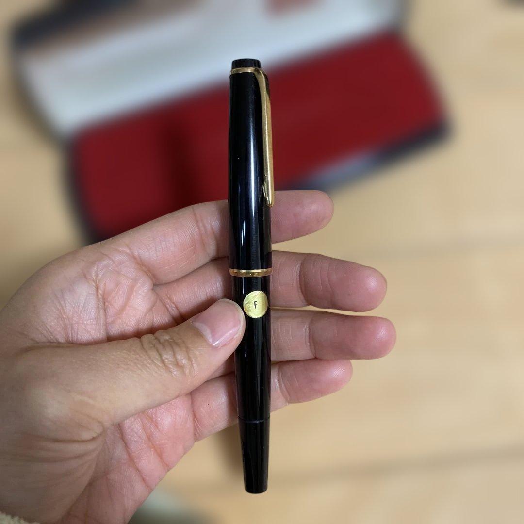 モンブラン　万年筆　　585 ケース付き