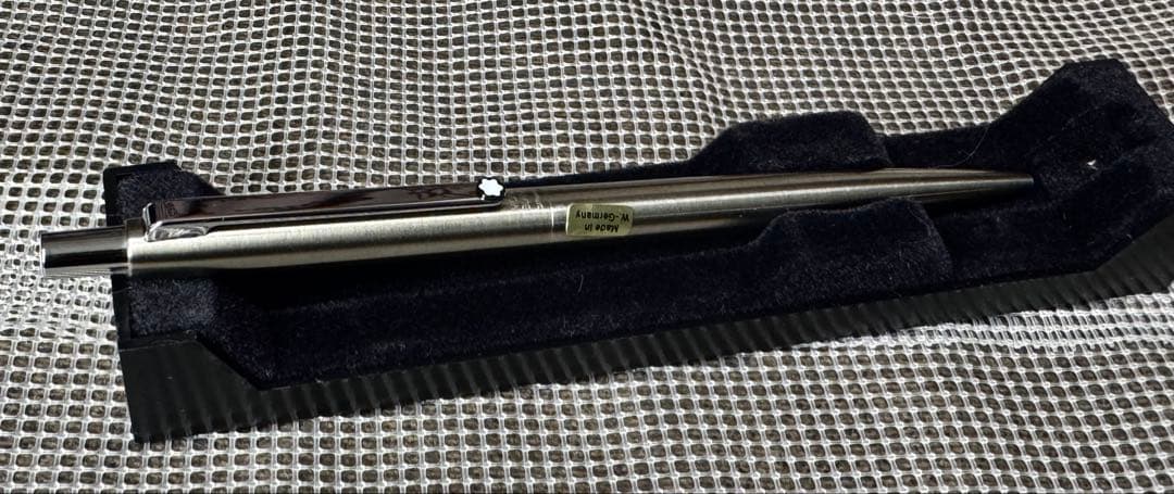 【新品未使用】MONT BLANC シルバーボールペンスリムライン