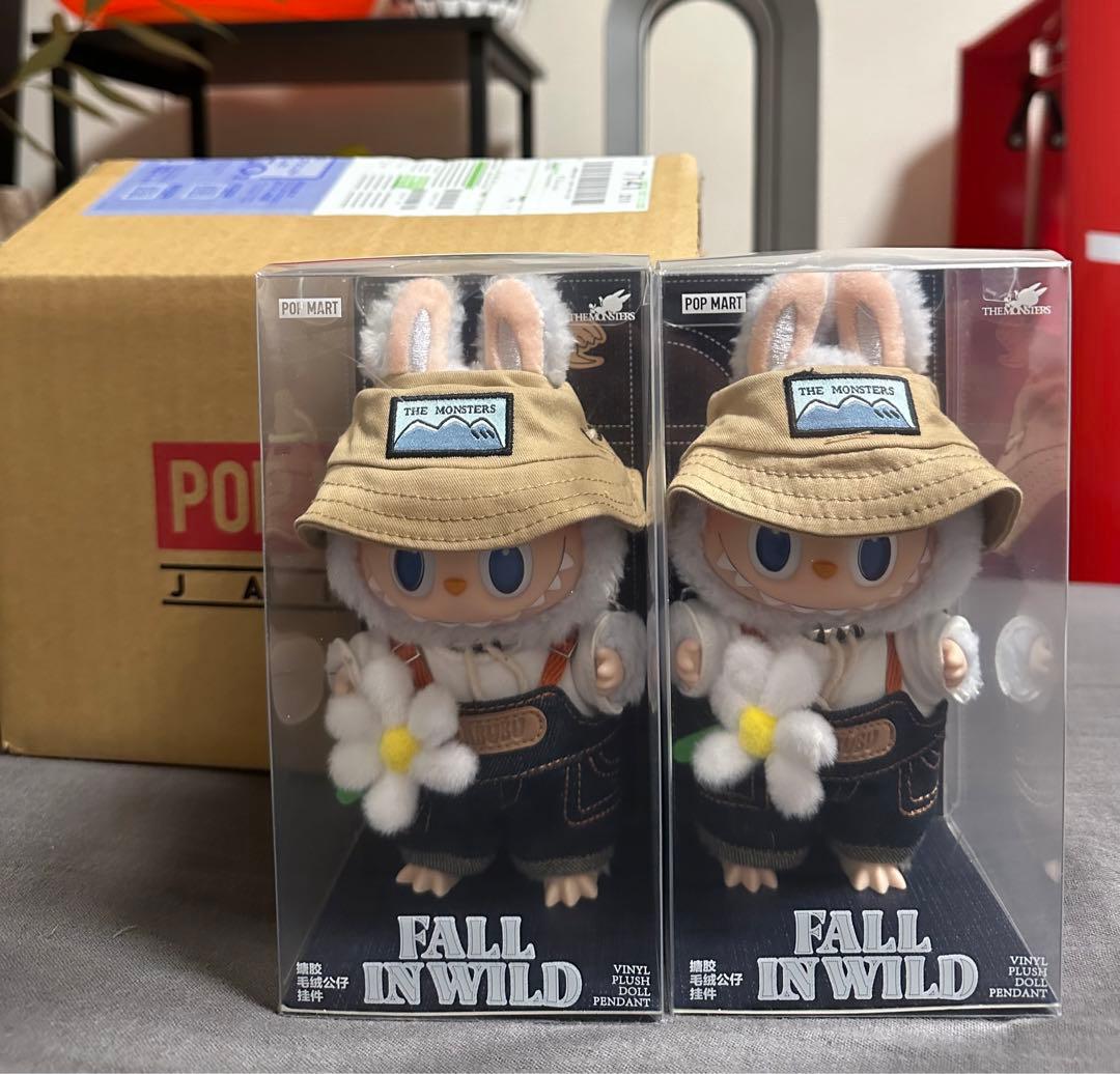 THE MONSTERS FALL IN WILD ラブブ LABUBU