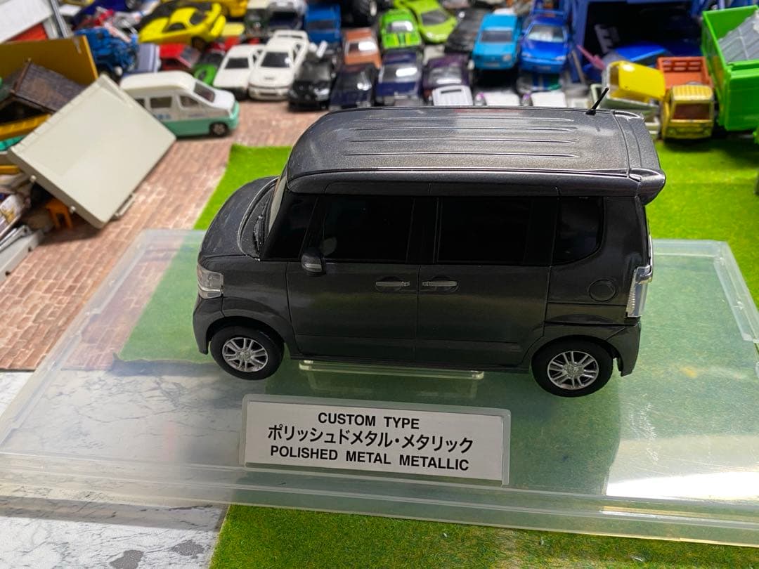 1/24 ホンダ N-BOXカスタム ポリッシュドメタルメタリック　非売品