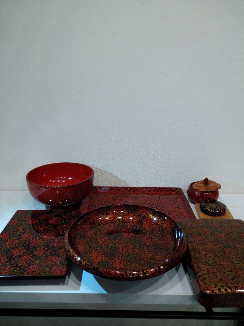 津軽塗　漆器セット 花模様 赤黒　7点