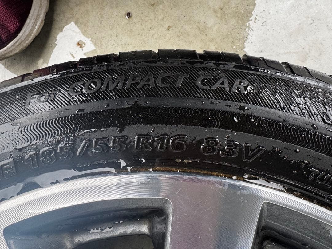 ホンダ フィット16インチ ホイールセット 5スポーク