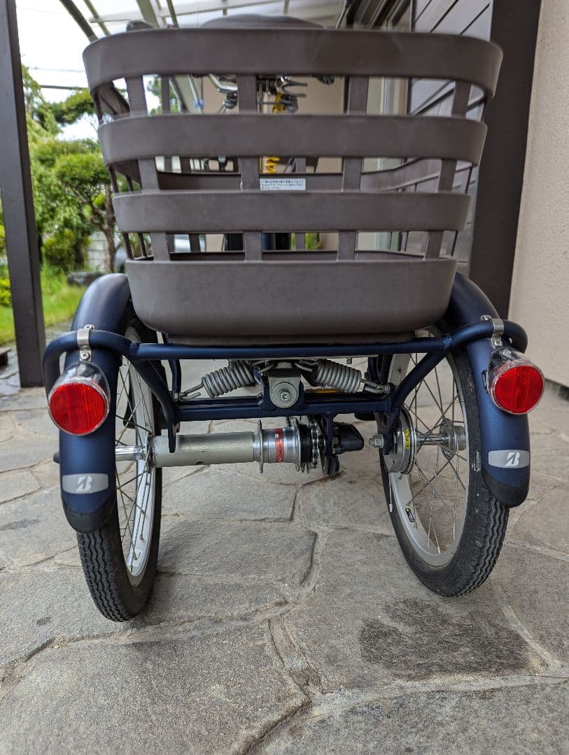 ブリヂストン　フロンティア　ラクットワゴン　電動アシスト　3輪車