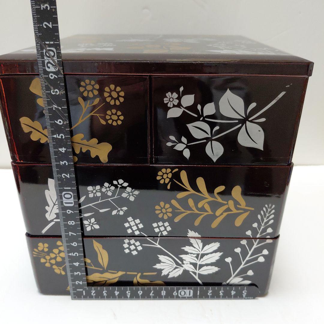 古い三段重箱　木製