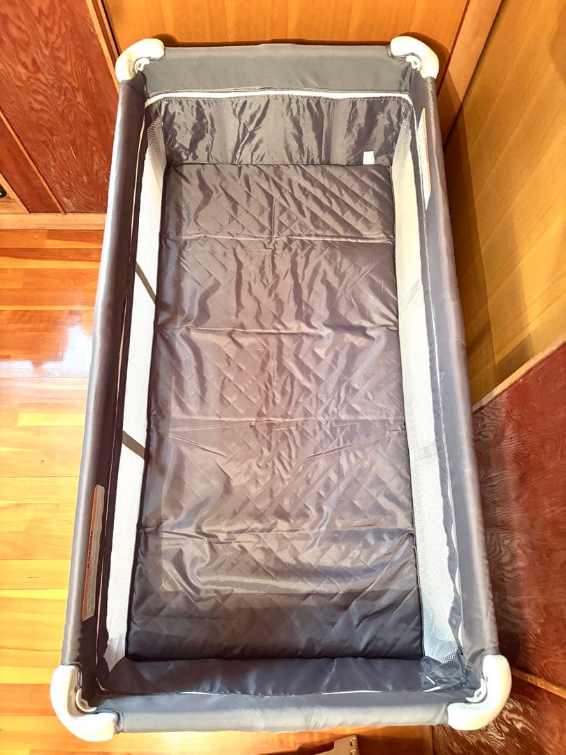 Brotish 折りたたみ式ベビーベッド YXC311 多機能