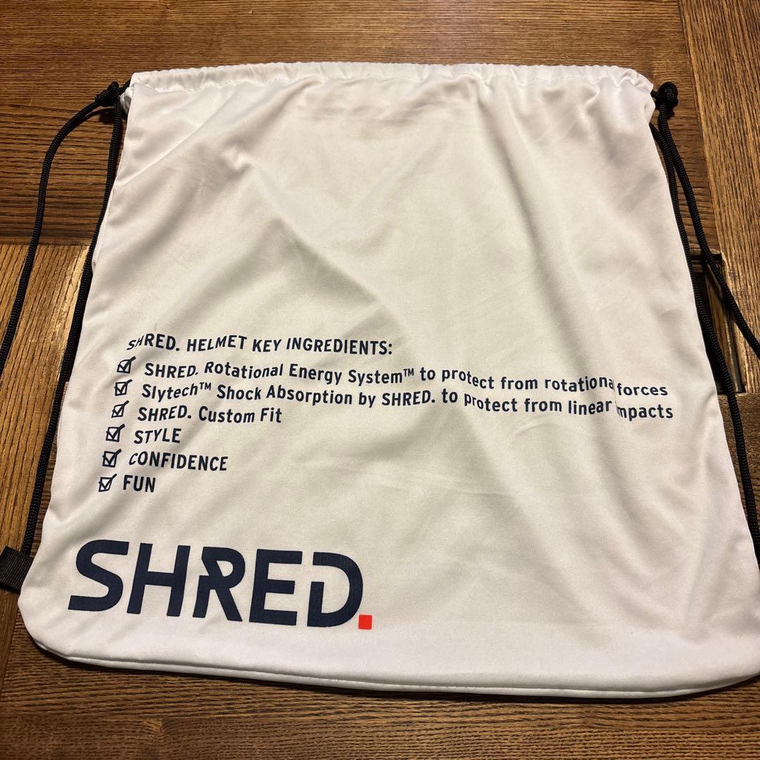 mini SHRED. ヘルメット 青