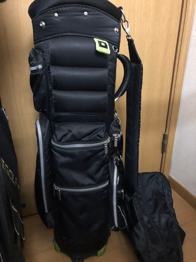 【送料込み】廃盤希少　オノフ　ONOFF キャディバッグ　ゴルフバッグ