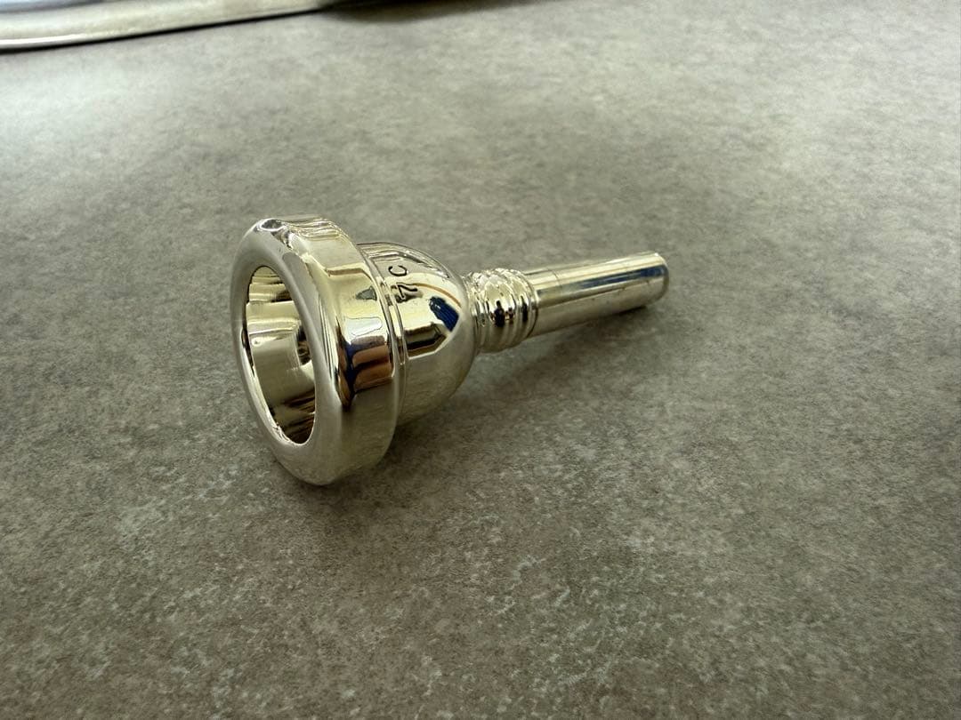 幸*子様 ユーフォニアム KAWAI カワイ KEP-175S マウスピース付き